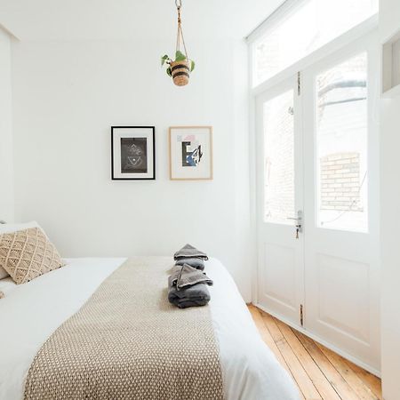 Stylish 2 Bedroom Flat With A Private Sauna Финчли Экстерьер фото